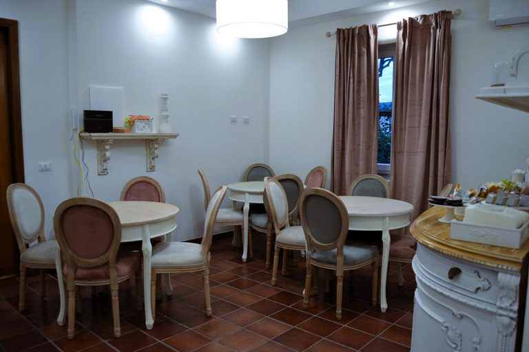 Food & Drinks 2, La Magnolia 140, Rome