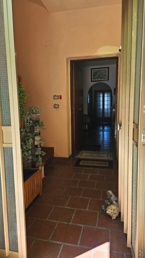 Others 3, Adri's House, Rome