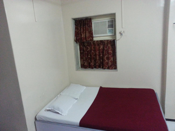 Others 4, The New Metro Guest House, Mumbai City