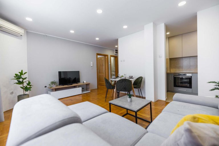 Others 4, Apartment Marina with free parking, Novi Sad
