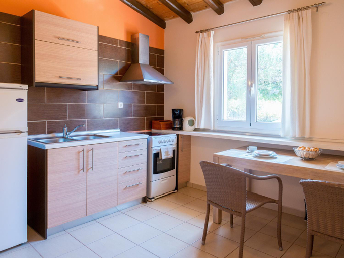 Others 5, Pyramid City Apartments, Ionian Islands