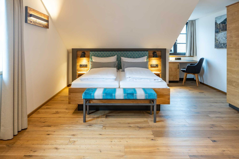 Bedroom 2, Hotel Gasthof Klosterbraeu Schlehdorf, Bad Tölz-Wolfratshausen
