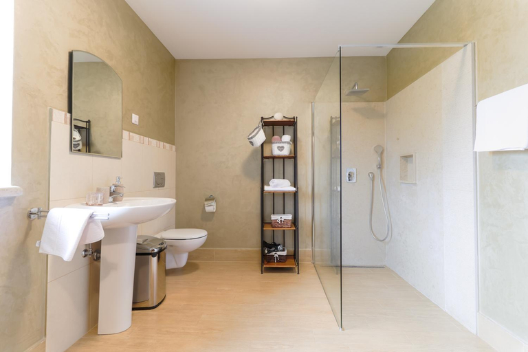 Others 4, Bed & Breakfast Kastel, Poreč