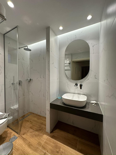 Bathroom 4, Paradise Lost Hotel-Apartments, Peloponnese