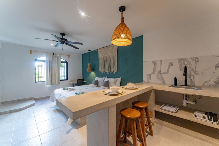 Others 3, Casa Yako, Cozumel