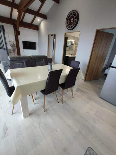 Facilities 4, Chalet Iris, L'Étang-Salé