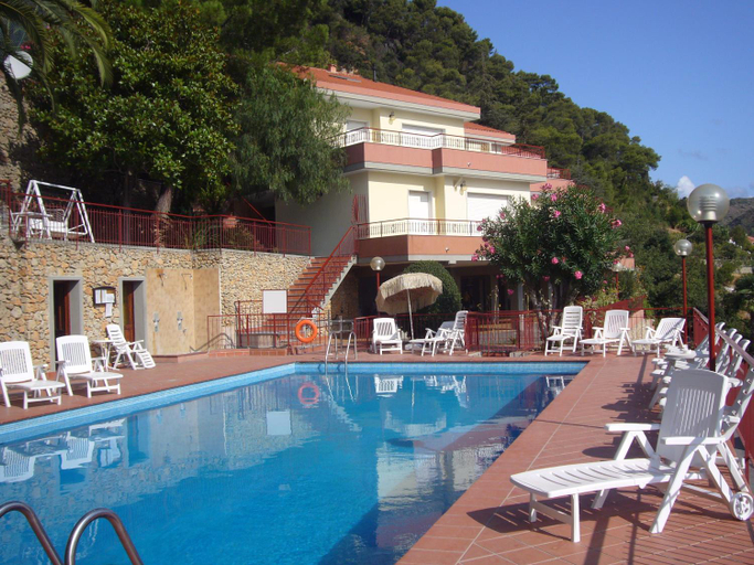 Attractions, Green Park, Imperia