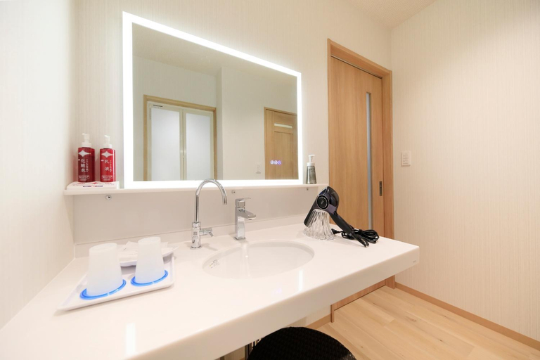 Bathroom 6