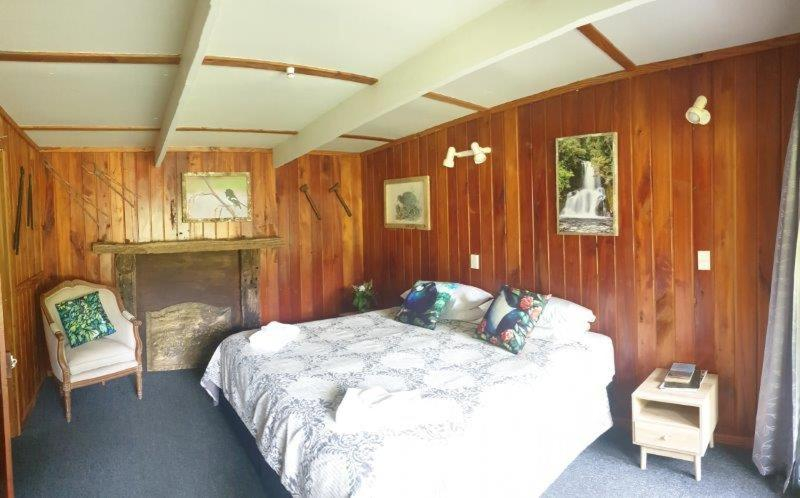 Bedroom 2, Blackfern Lodge, Ruapehu