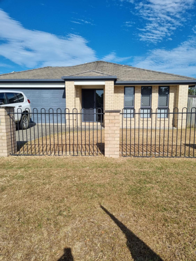 BLK Stays Guest House Deluxe Units Morayfield, Morayfield