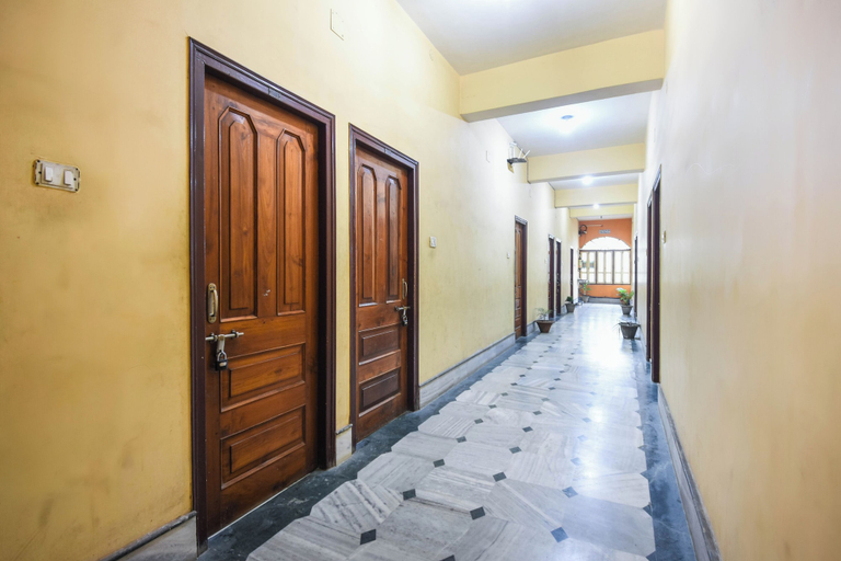Others 4, Hotel Rajmahal, Bankura