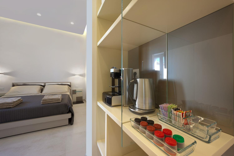 Others 4, Surreo Luxury Bed & Breakfast, Napoli