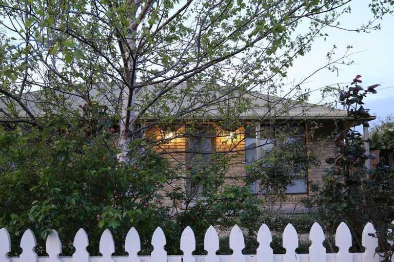 Bridgecroft Cottage - Cosy 2 bedroom cottage, Clarence