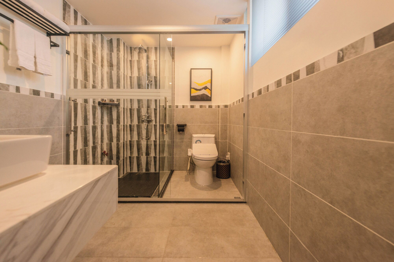 Bathroom 4, Li River Resort Villa Hotel, Guilin