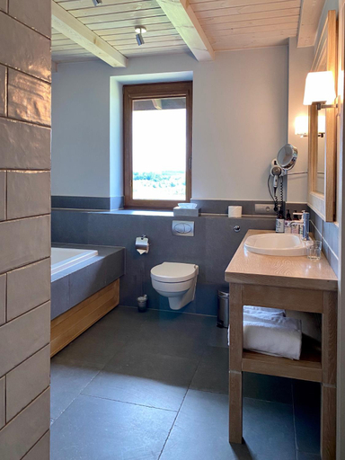 Bathroom 2, Siedlisko Morena, Ełk