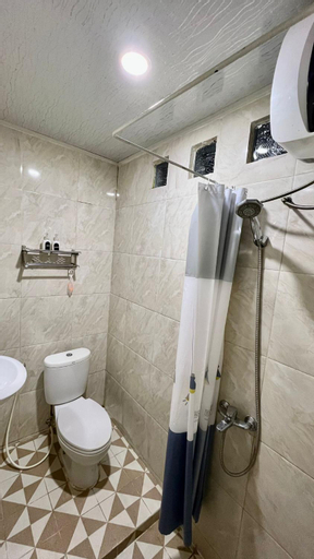 Bathroom 8