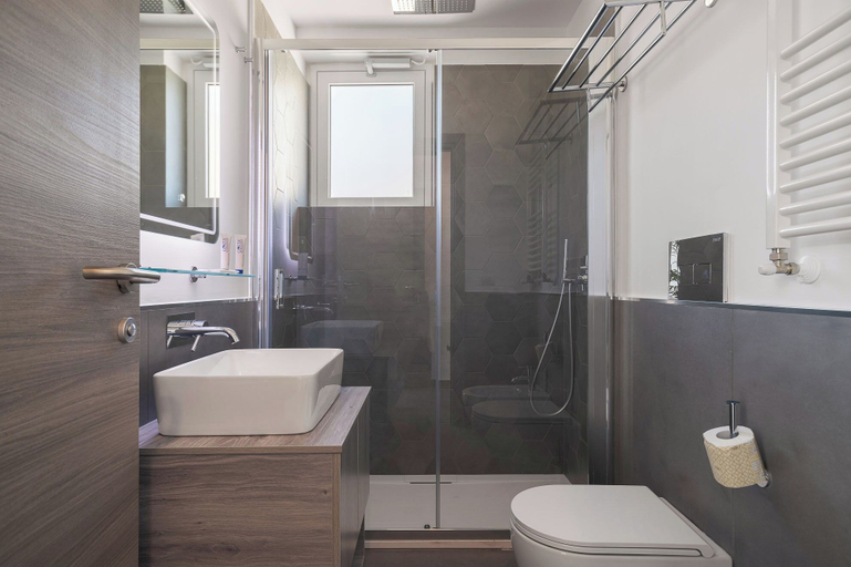 Bathroom 3, Design Apartments D'Orlando, Messina