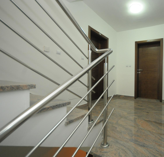 Others 5, Apartments Anita