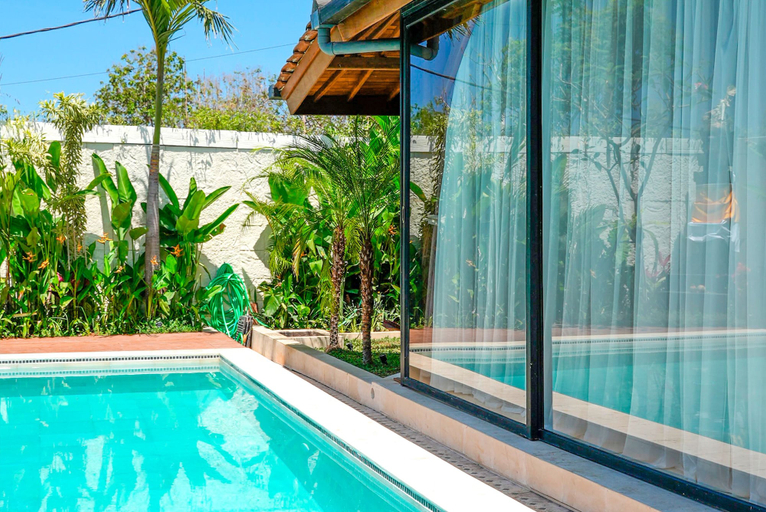 Sport & Beauty 3, Luxurious Arakana Villa with Pool, Badung