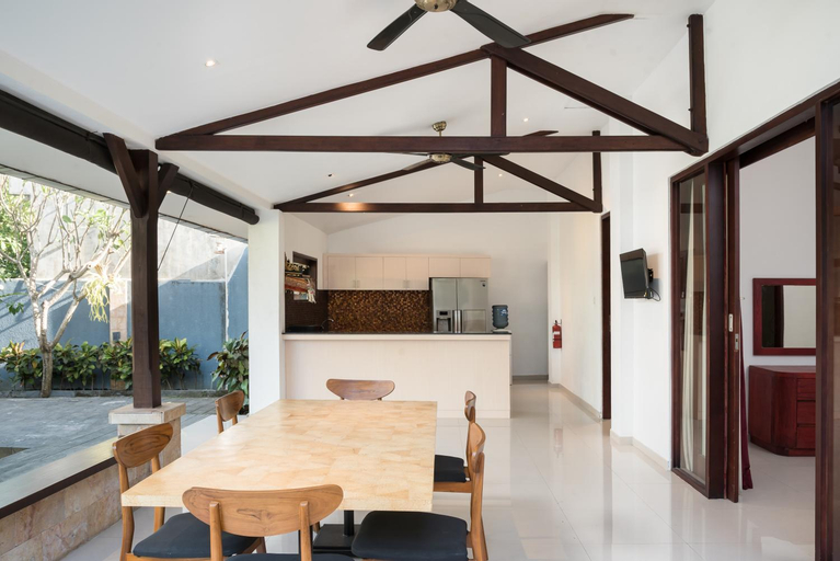 Dining Room 5