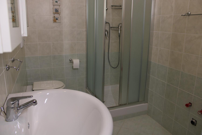 Bathroom 5, Contedoro Living, Avellino