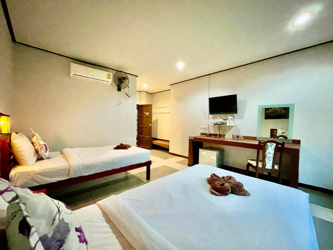 Bedroom 5