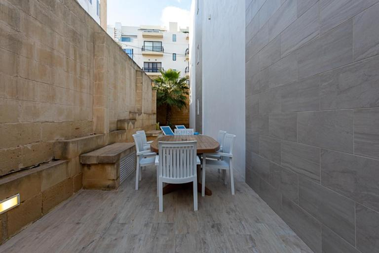 Others 3, The Sea-Bank Villa Apartments