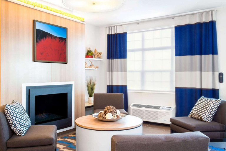 Public Area 2, Microtel Inn & Suites by Wyndham Naples Vernal, Uintah