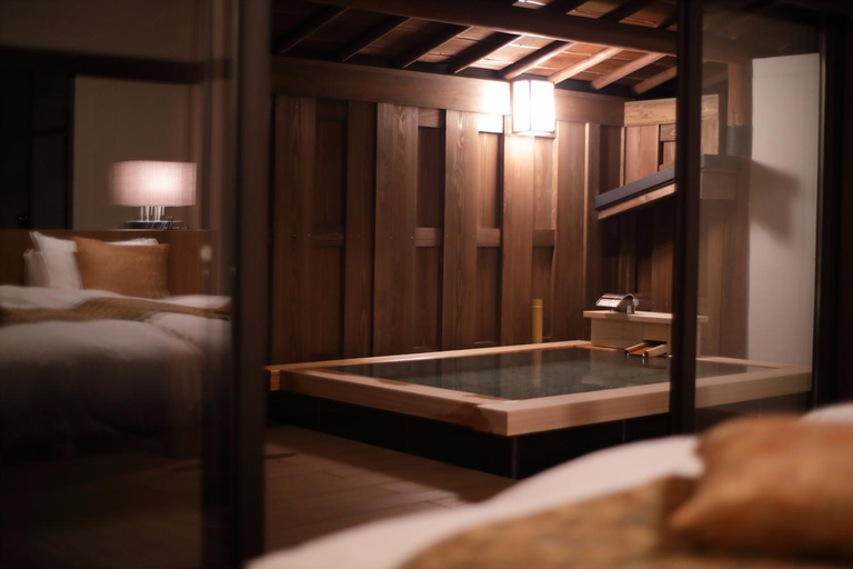 Bedroom 2, Sakahijiri Gyokushoen, Izu