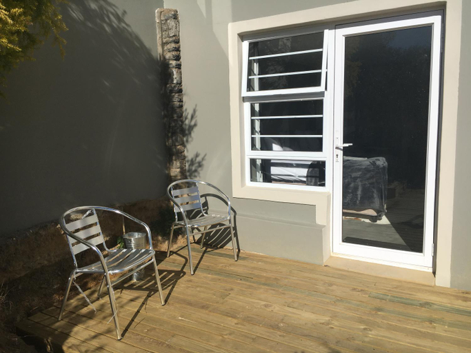 Others 4, A Stones Throw Hotel, Cacadu
