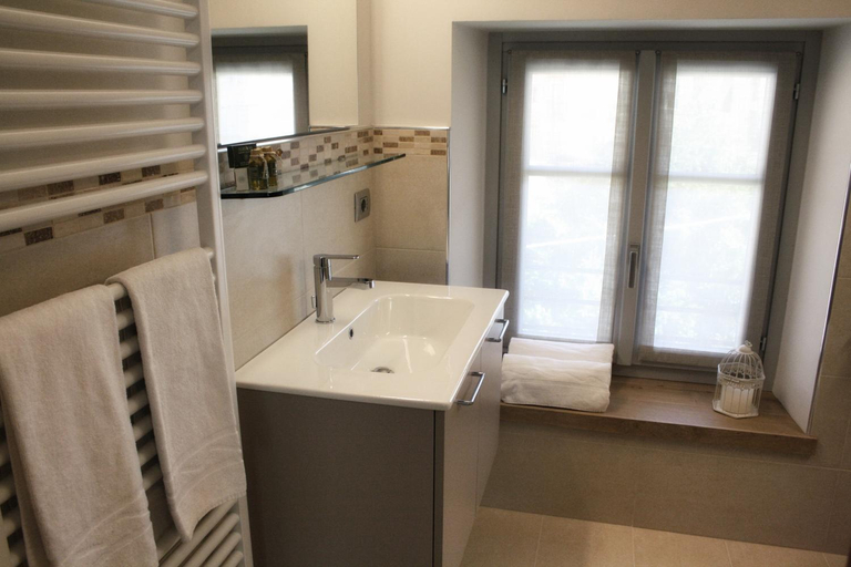 Bathroom 3, B&B Fior Di Farine, Cuneo
