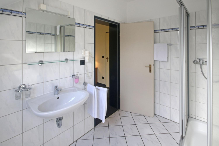 Bedroom 3, Hotel Busch-Atter, Osnabrück