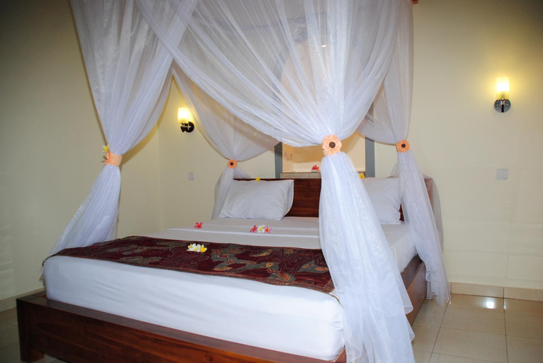 Bedroom 12