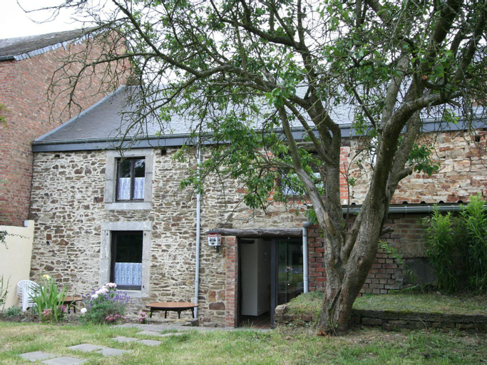 Cottage in Winenne with Garden, Namur