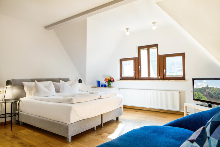 Bedroom 6