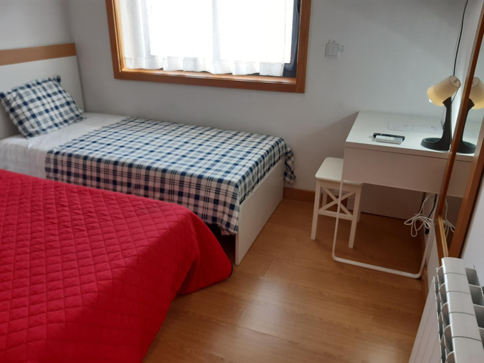 Bedroom 3, Casa de Coelhosa, Vale de Cambra