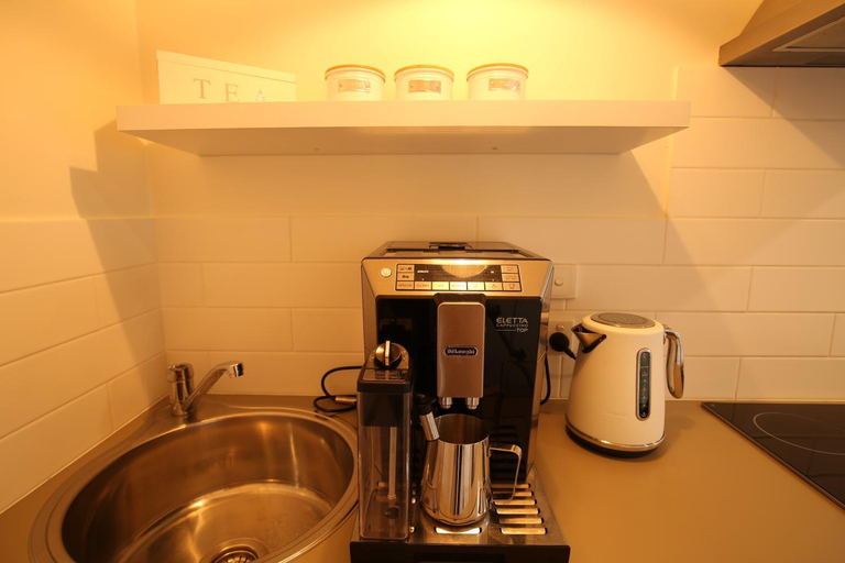 Facilities 3, Bridgecroft Cottage, Clarence