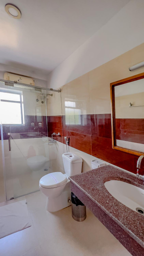 Bathroom 4, THE FAME HOTEL, Murshidabad