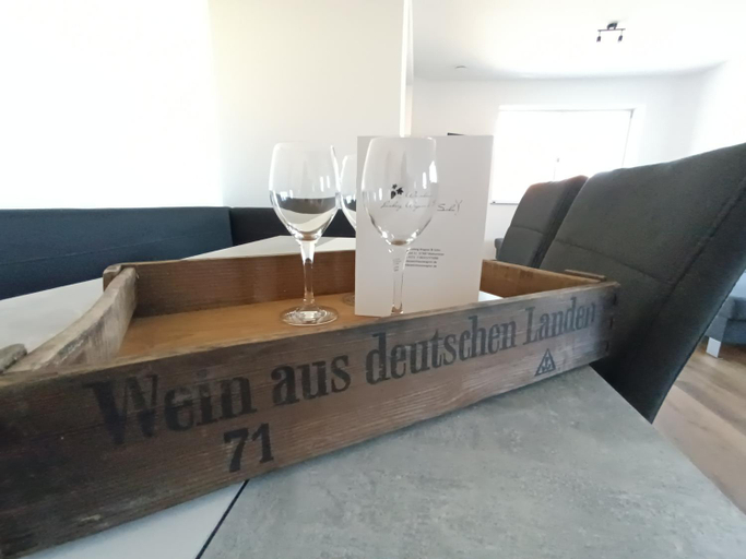 Others 4, Weinrebenblick, Südliche Weinstraße