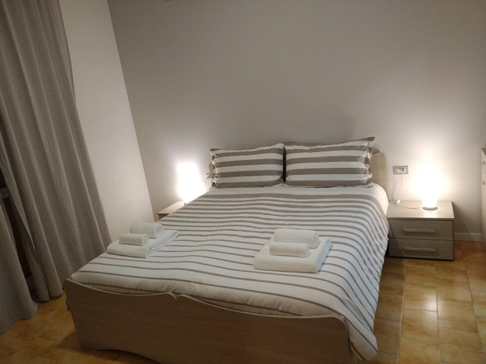 Bedroom 2, Villa Giulia, Bergamo