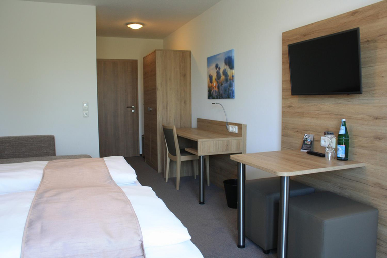 Bedroom 4, Zum alten Bahnhof, Segeberg