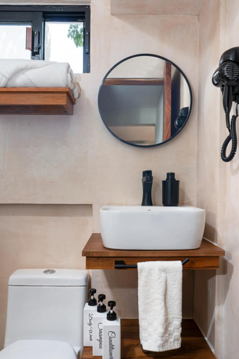 Bathroom 2, Hotel Casa Rodina, Cozumel