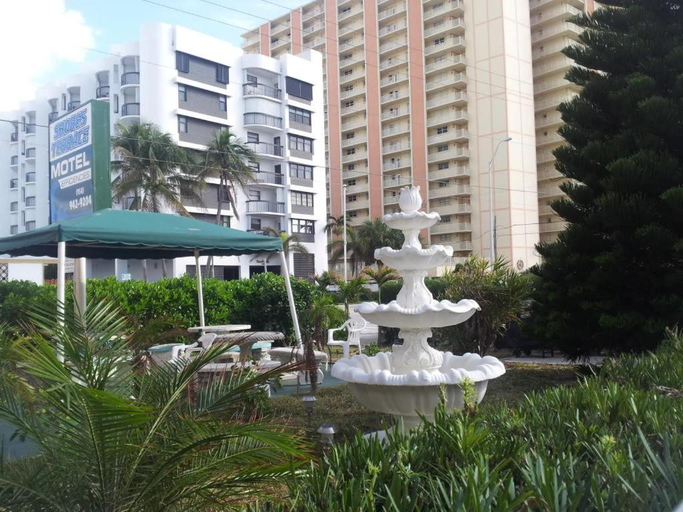 Exterior & Views, Shores Terrace, Broward