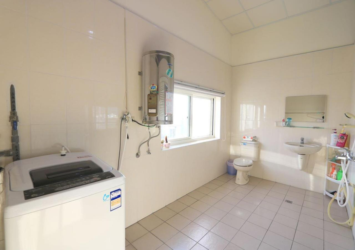 Bathroom 4, Gods Home, Pingtung