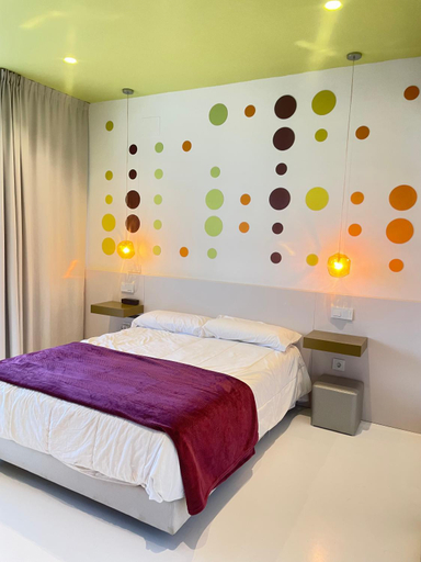Bedroom 3, LaHola Glam Suites, Málaga