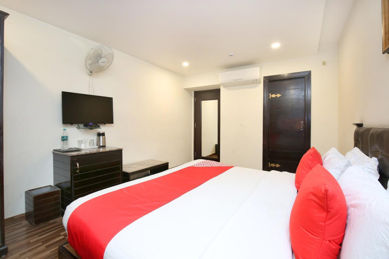 Bedroom 16