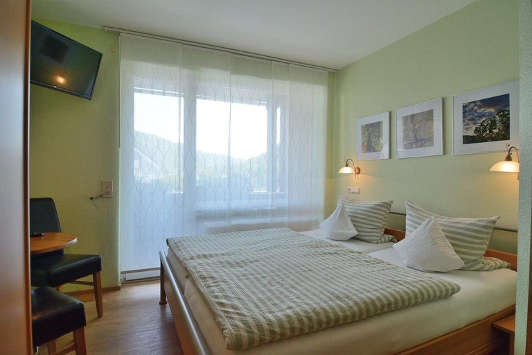 Bedroom 2, Weinhaus Thomas, Cochem-Zell
