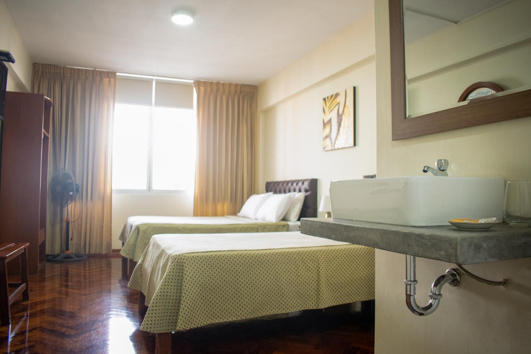 2, Hostal Solari, Trujillo