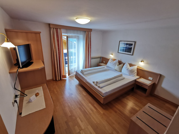 Bedroom 2, Active B&B Prairerhof, Bolzano
