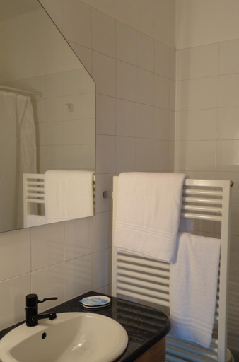 Others 2, Cravero Rooms, Novara
